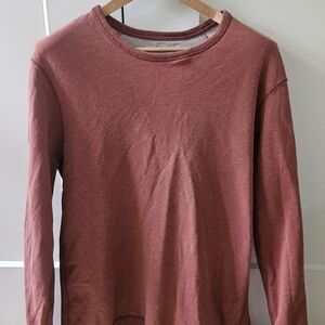 Reigning Champ Sweatshirt.